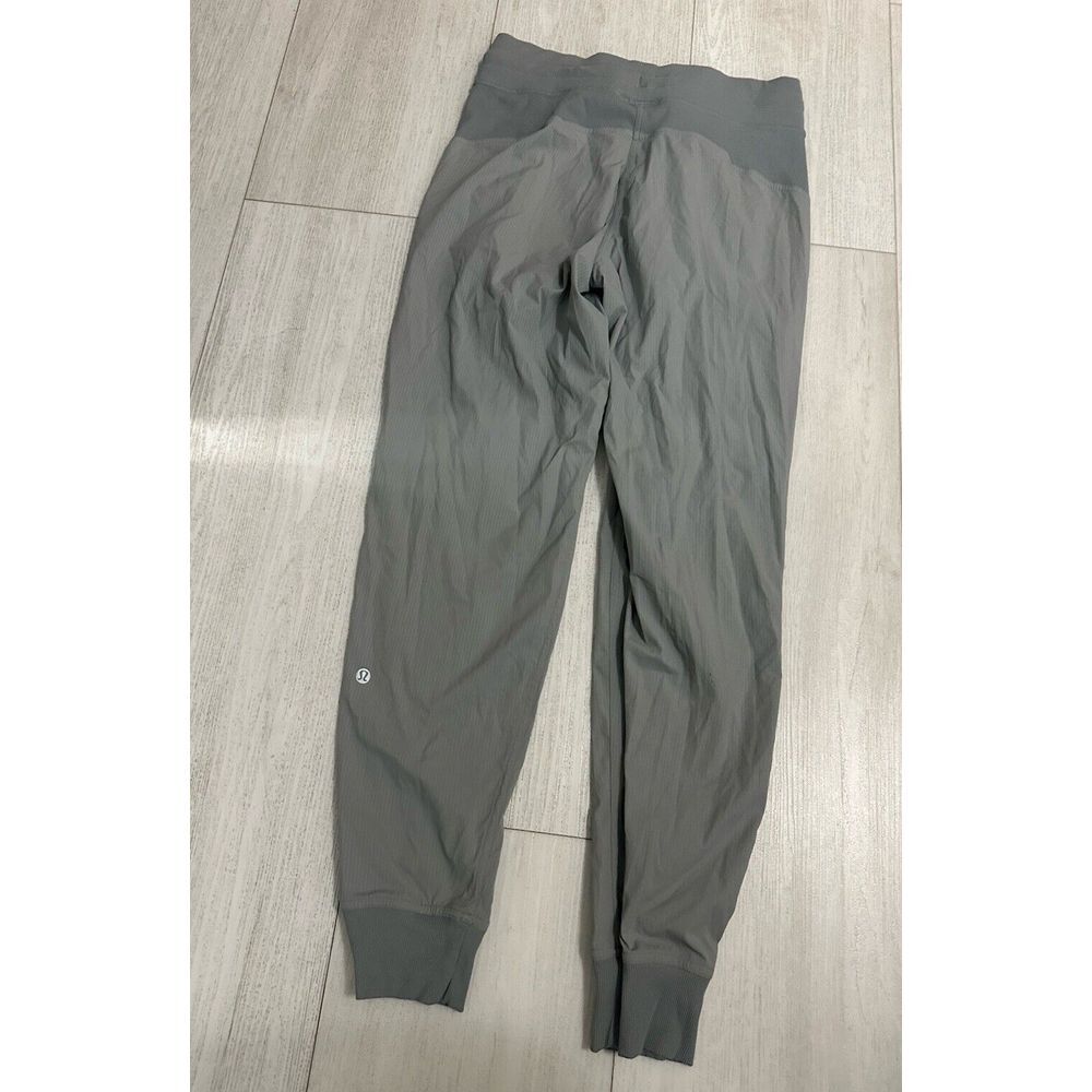 Lululemon‎ Dance Studio Jogger Silver Drop Gray Size 6 - Picture 3 of 6